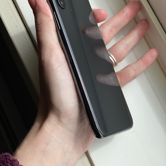 iPhone X 64gb unlocked - amazing condition - Picture 4 of 10
